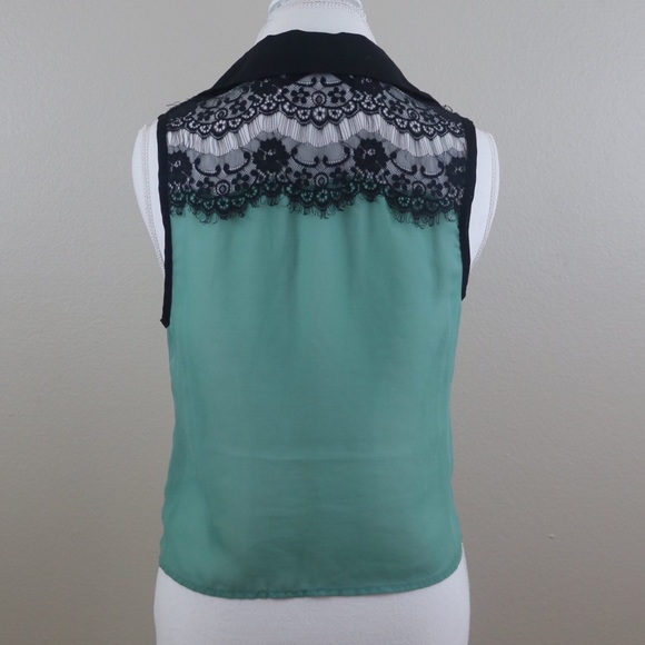 Sheer Lace Top - Picture 3 of 4